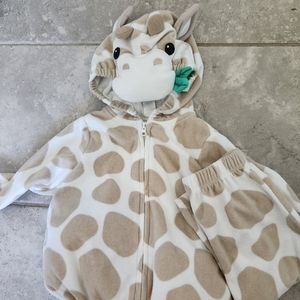 Giraffe baby Halloween costume